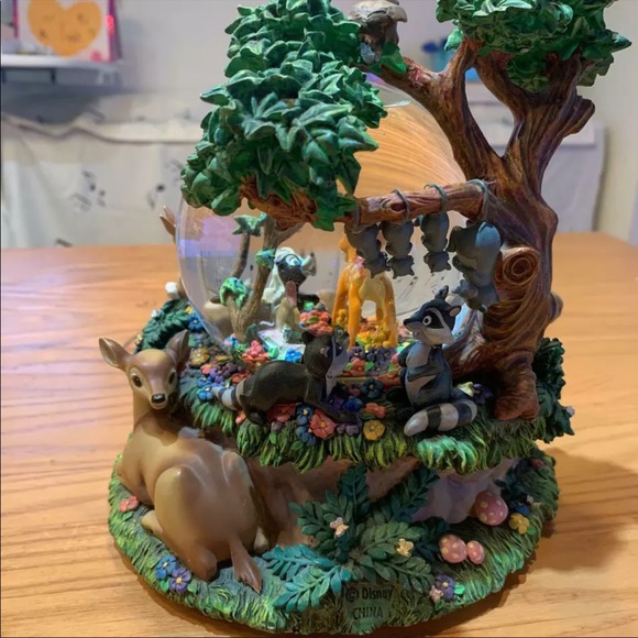 Disney's Bambi 'Little April Showers' Snowglobe - Picture 3 of 8